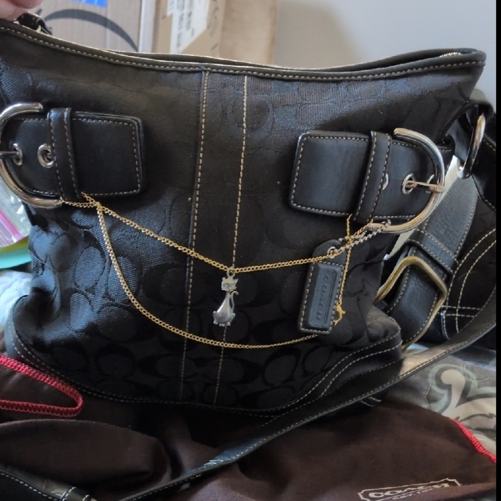Coach Soho Signature Jacquard Canvas Leather W/Convertible Heavy Strap Crossbody - Picture 5 of 9